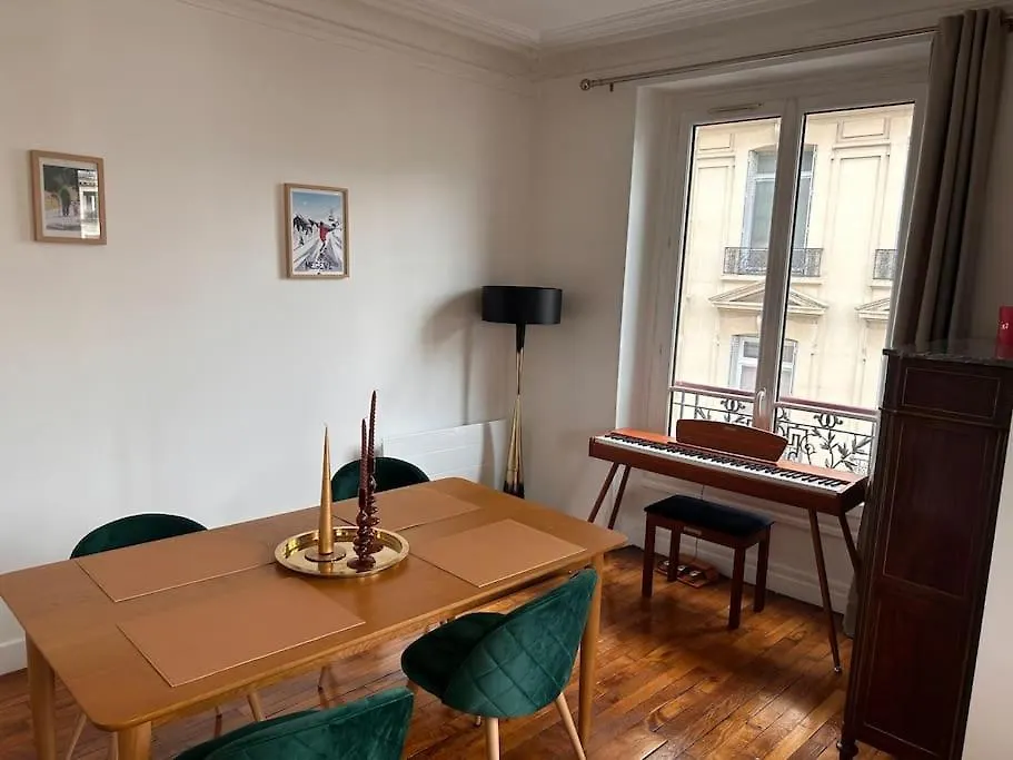 Apartment Superbe Appartement Paris 17Eme 55M2